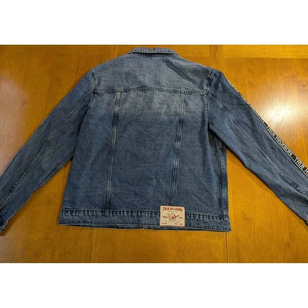 True Religion Denim Jacket XL Blue Logo Tape Sleeves NWOT Minor Flaw Y2K...